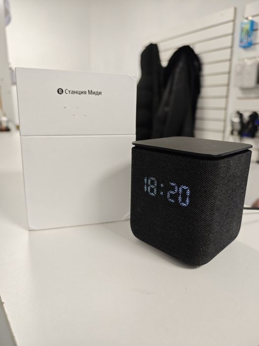 Яндекс станция миди