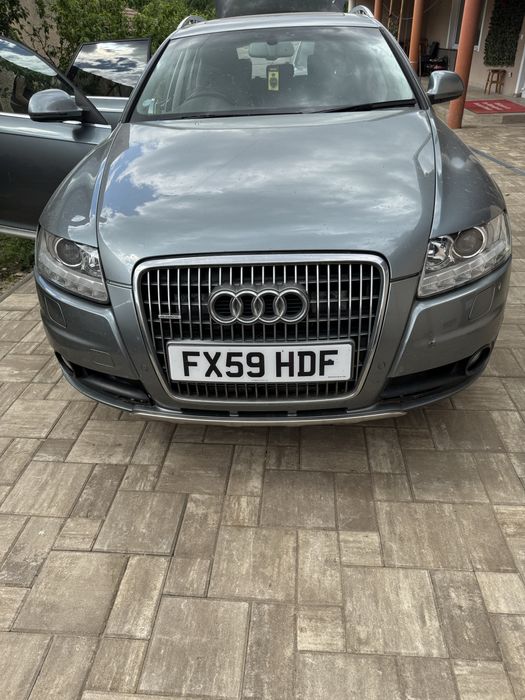 Audi A6 allroad pe partea dreapta