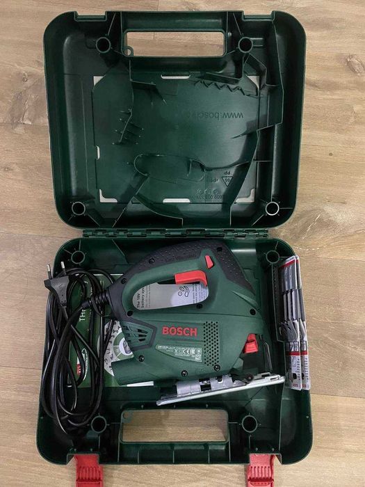 Fierastrau pendular Bosch PST 700 E COMPACT, 500 W - folosit o data