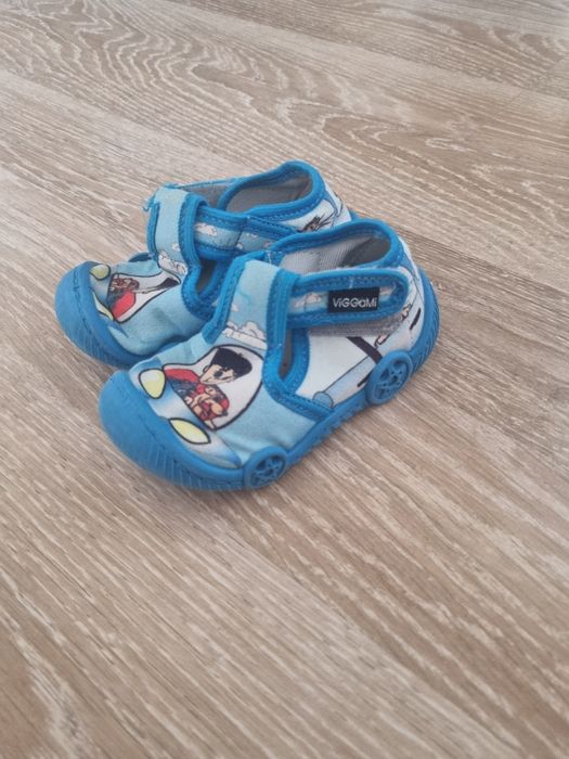 Гумени ботуши/ Пантофи