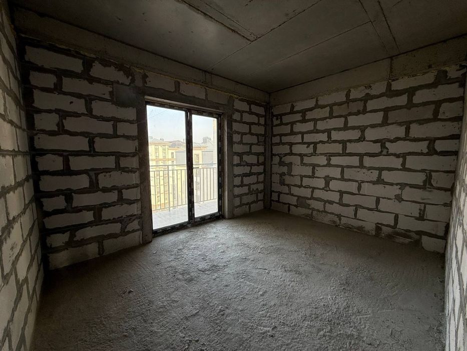 Продаётся 4/8/12 Qorasuv Resident