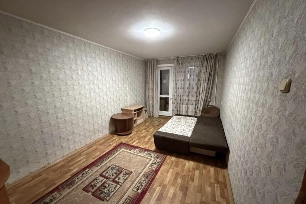 1 ком Достык Молл, ЦУМ, Мечеть. 120+