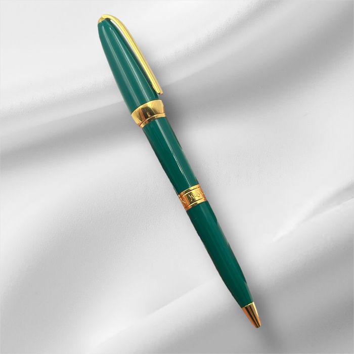 Yves Saint Laurent химиклка