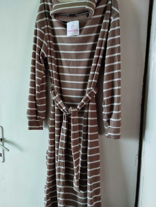 Нова дамска рокля