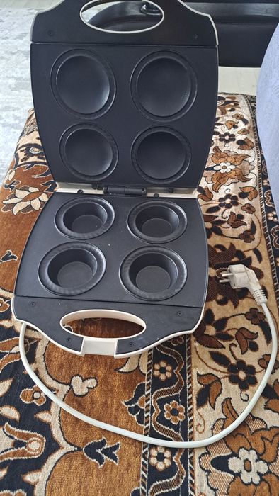 Продам кексница в отличном состоянии