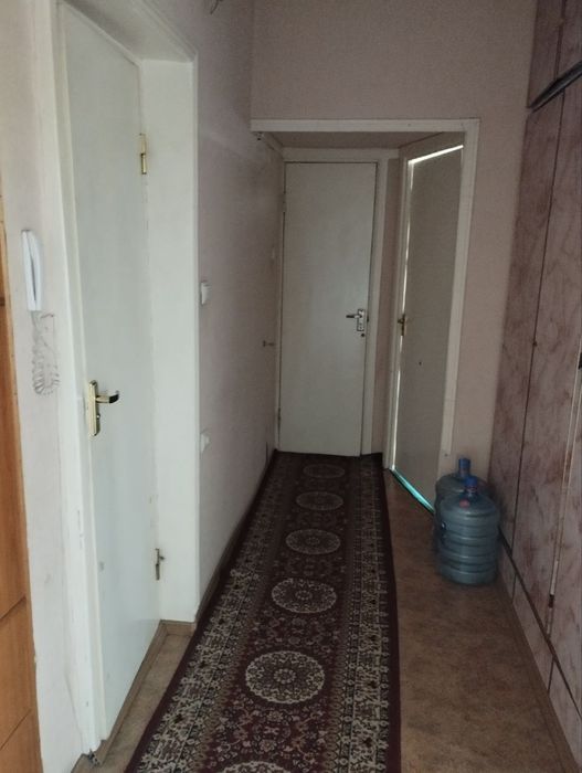 Uy sotiladi Vatan mahalasi 24-55-85   2 xonali BEZ MAKLER