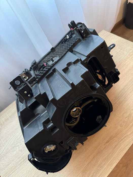 Far dreapta BMW X5 F15 X6 F16 Xenon + LED Original Europa 7290054