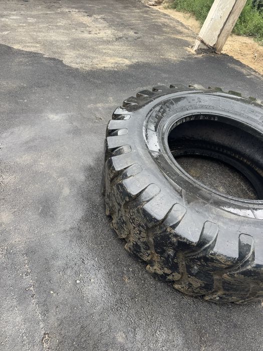 Погрузчик XCMG покрышка!!!