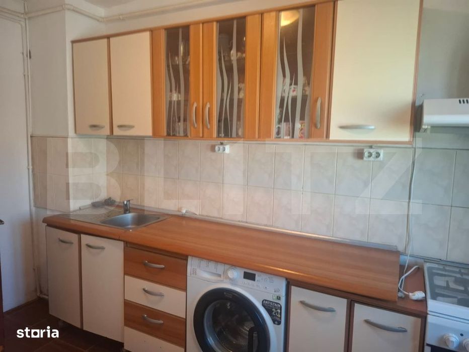 Apartament 3 camere, 73 mp, zona Micro 11