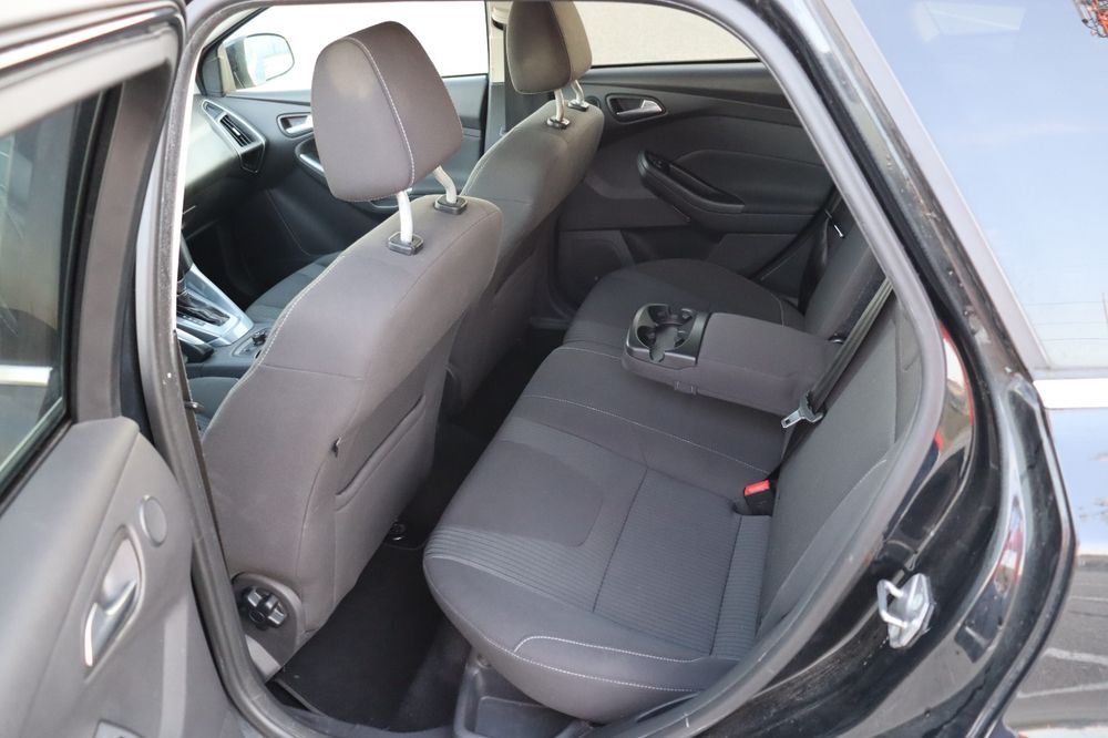 Ford Focus Titanium 2.0d Automat Rate începând de la 550 Ron/luna