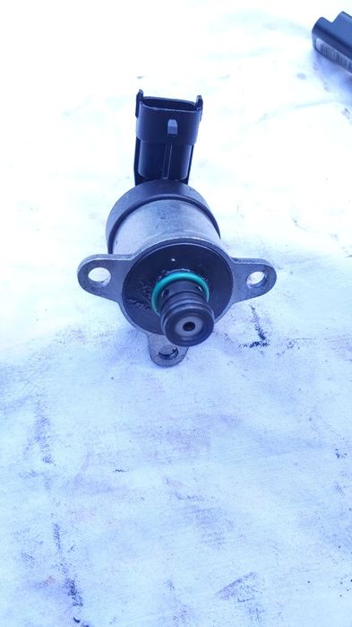 Корпус разпределителни валове 1,6 хди,и много други части