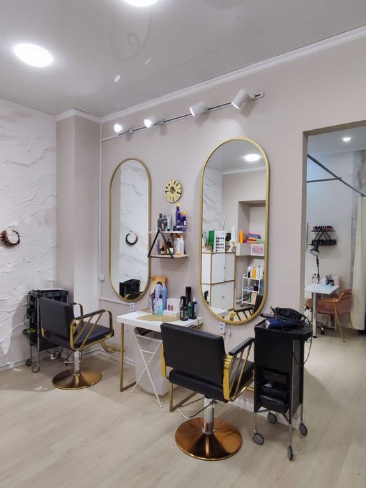 Сдам в аренду парикмахерское кресло