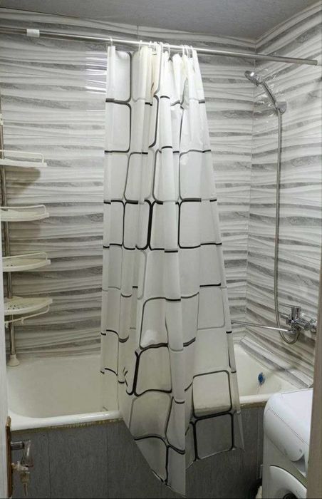 1в2 комнатная Юнусабад 15 . Метро туркестан