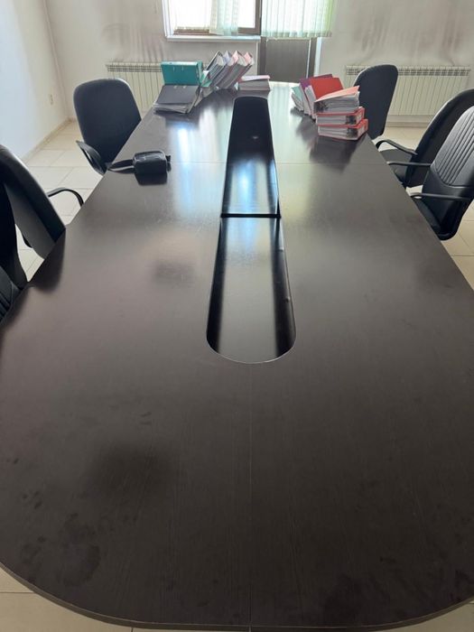 Продам Конференц стол