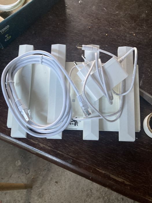 Wi-fi рутери чисто нови T3000