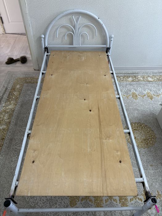 Кровать 1 адамдық