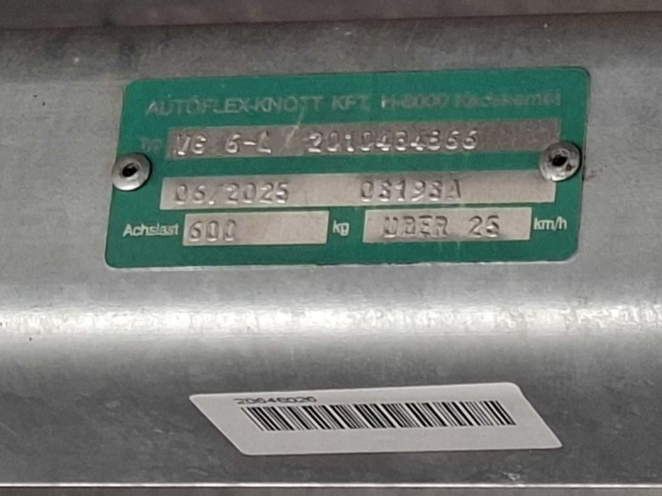 ремарке за лек автомобил TRIGANO 2P233