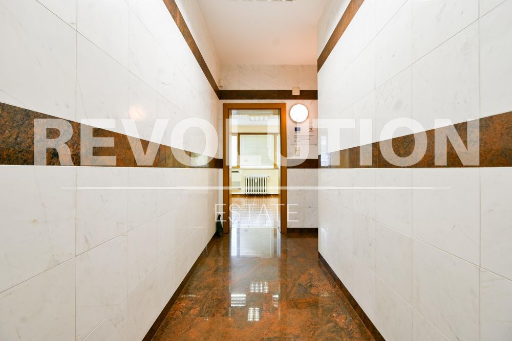 Офис в ж.к. Изток.