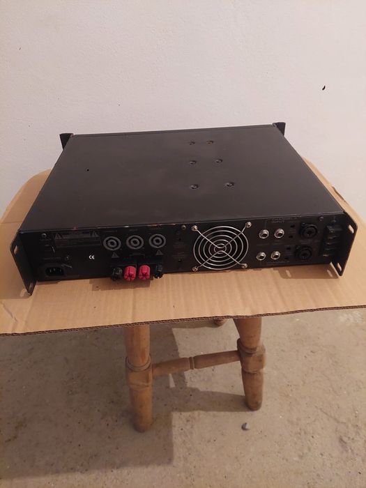 De vanzare  amplificator