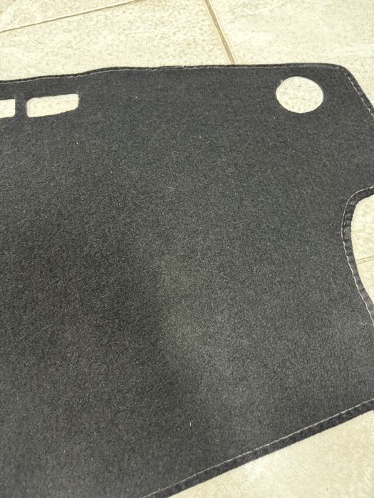 Продам накидку на панель на Камри Рио