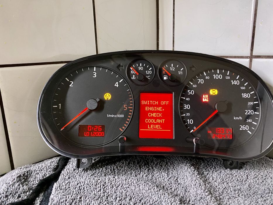 Километраж Vdo full fis audi a3 8l /вдо фул фис ауди а3 8л