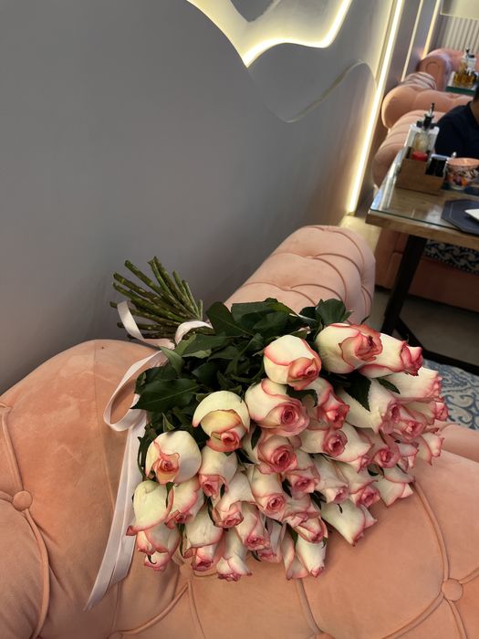 Цветы  35шт.           цена:8к