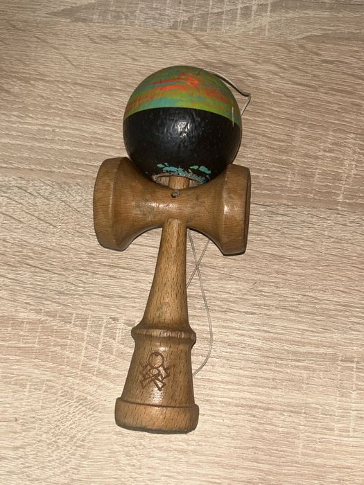 Vand kendama sweets originala!!