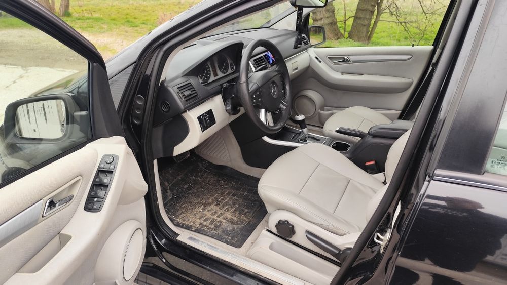 Mersedes B класа 2,0CDI автомат на части
