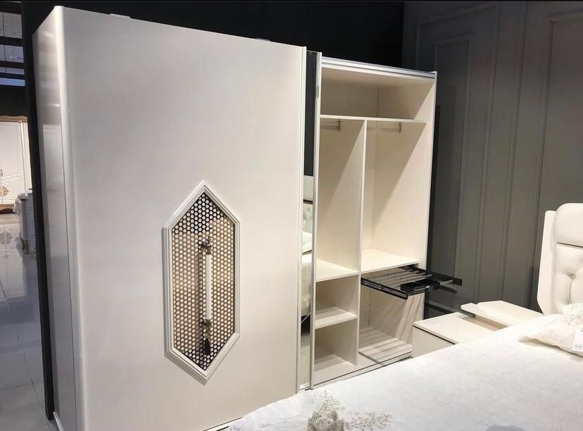 Продается спальняя гарнитура