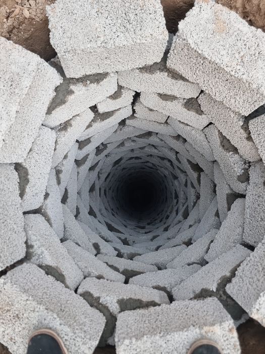 Урачи ва сантехника устаси.