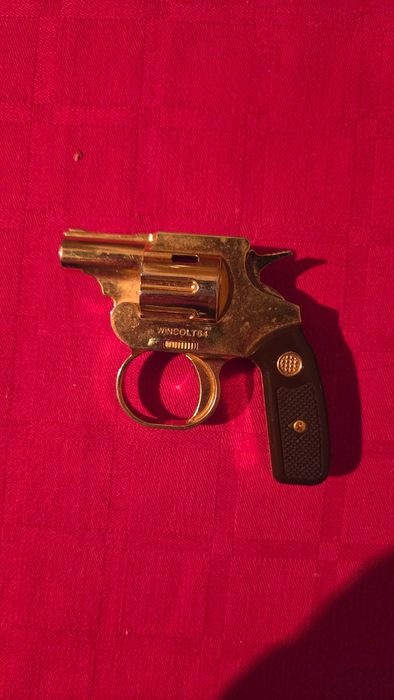 Bricheta de colectie Wincolt 84