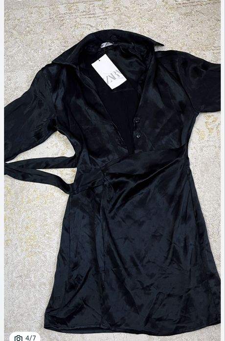 Платье зара новое