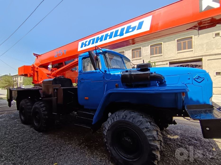 Автокран Клинци Урал 25 тон