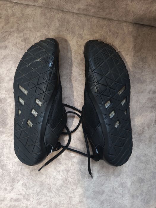 Маратонки Adidas