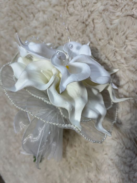 Buchet cale artificiale