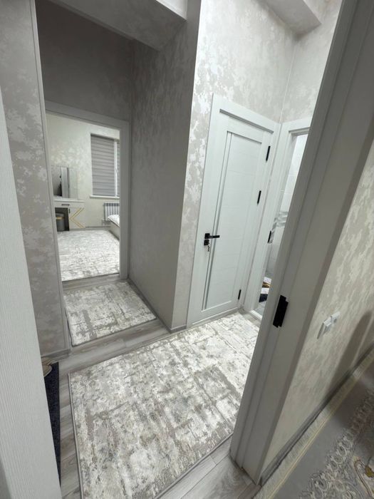 Продается 2 комнатная квартира. Мирзо Улугбекский район.Массив Феруза.