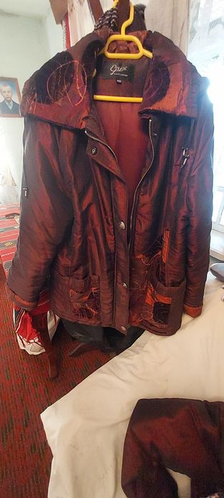 Haina de dama cu gluga