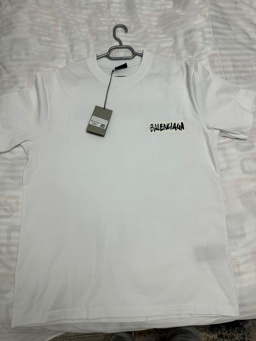 Tricou Balenciaga