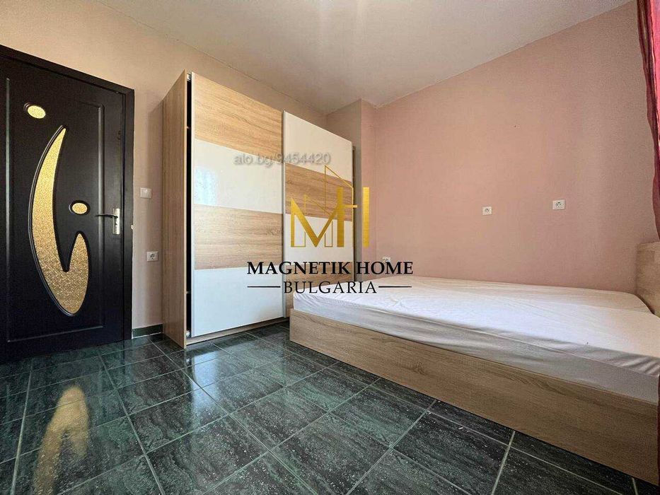 Чудесен тристаен апартамент до ”БЧК” в свободна зона за паркиране