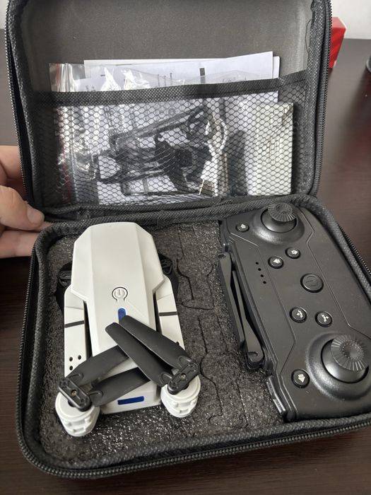 Дрон с камера HD