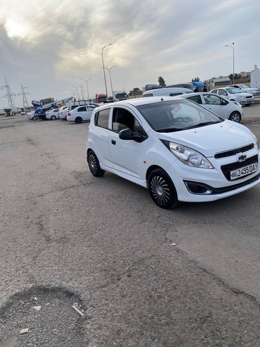 Spark Avtomat 127.000km halol kraska toza