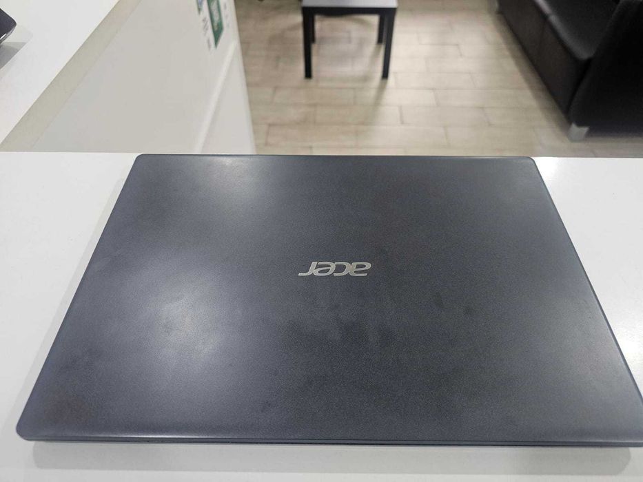 родам ноутбук Acer core i3 сумка мышка в подарок п
