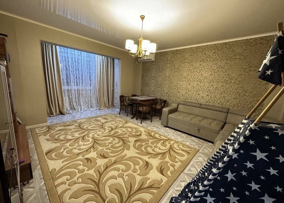 Квартира на Ойбек -Вестминстер 2/7/9 общ пл 60м  с обстановкой