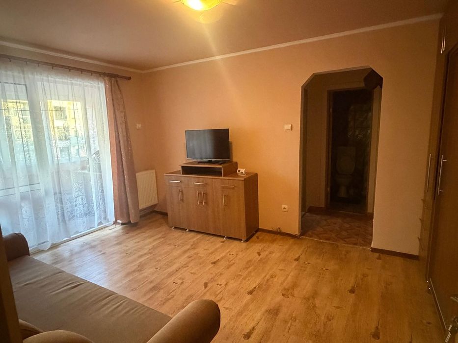 Apartament 2 camere etaj 1 complet mobilat