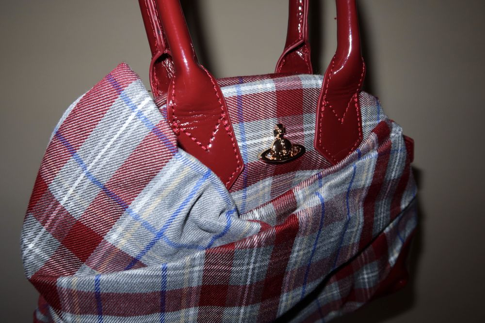 Vivienne Westwood чанта