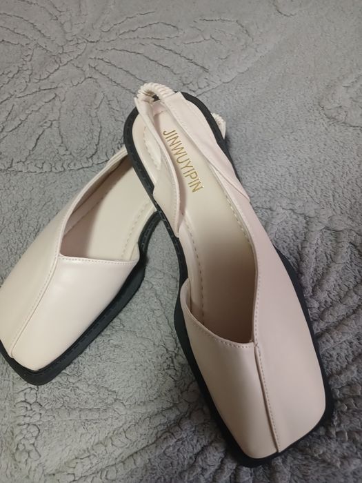 Продам отличные берцы