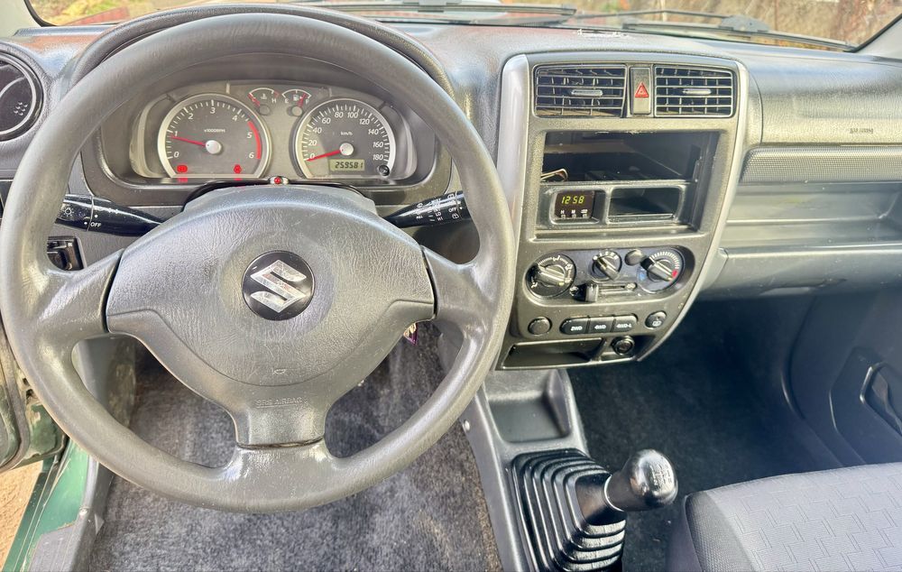 Suzuki jimny 1.5 ddis 2011