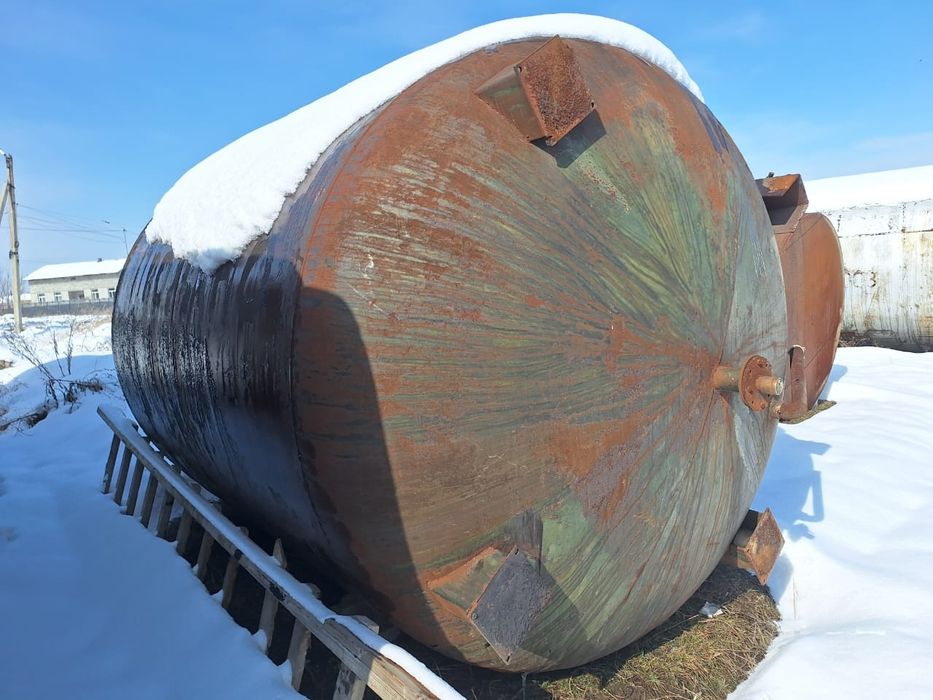 Емкости бочки цистерны резервуары для хранения воды и септика