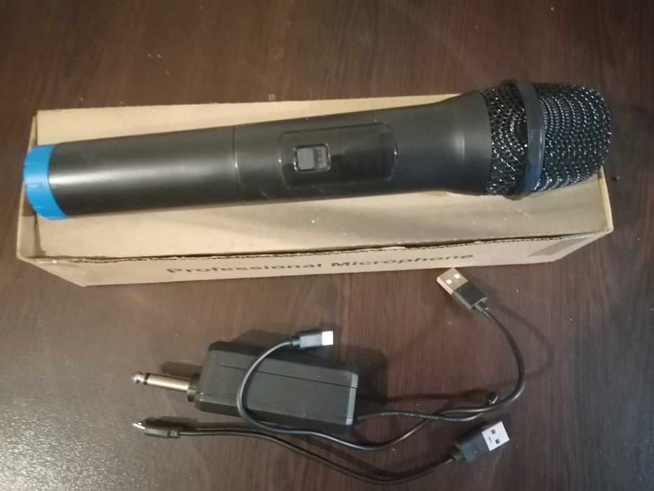 Професионален микрофон , караоке микрофон , микрофон за пеене