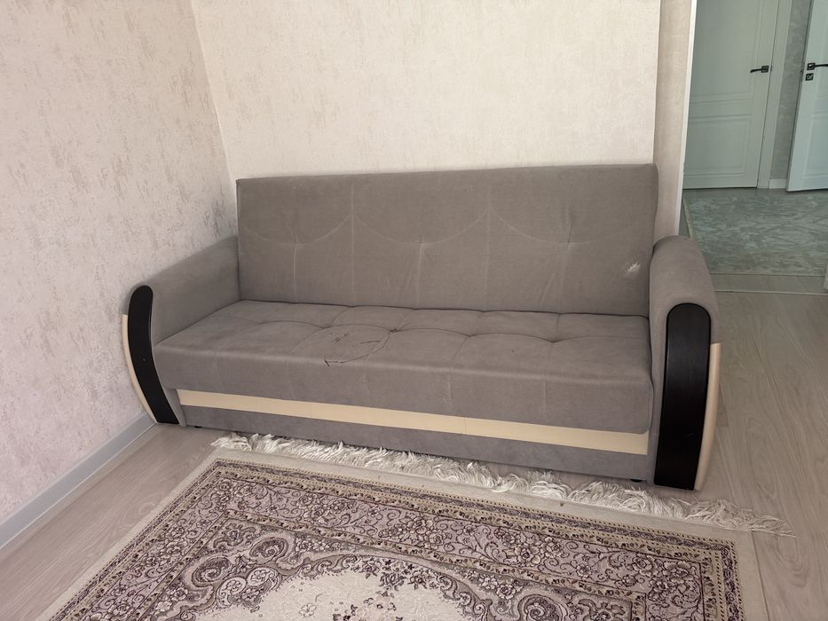 Диван продам в отличном состояний